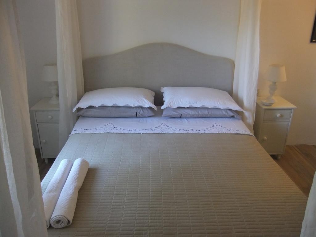 Bed and Breakfast Residenza Nialiccia à Abbiadori Chambre photo